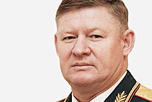 Андрей Сердюков назначен командующим ВДВ вместо ушедшего в Госдуму Шаманова