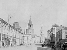 "А что, неужели Каменев меня не проводит?"