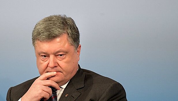 Порошенко утвердил доктрину информационной безопасности Украины