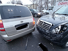 Водитель «Матрицы» пострадал в ДТП на Буровой