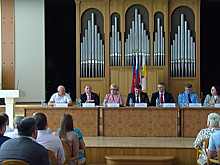 Депутаты проголосовали за отставку мэра российского города-миллионника