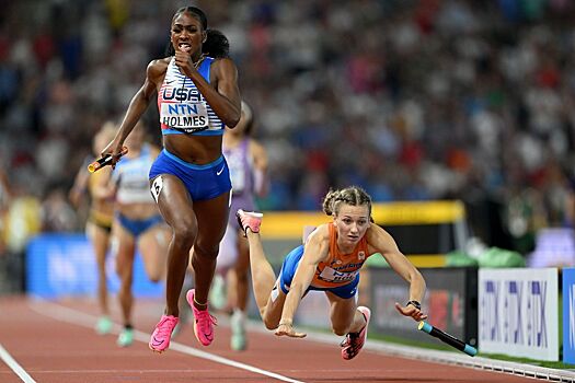 Фемке Бол упала в смешанной эстафете 4х400, Нидерланды дисквалифицированы