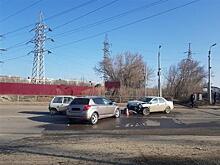 Три машины столкнулись на Заводском шоссе в Самаре