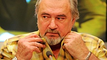 Заслуженный артист России Валентин Тепляков умер от COVID-19