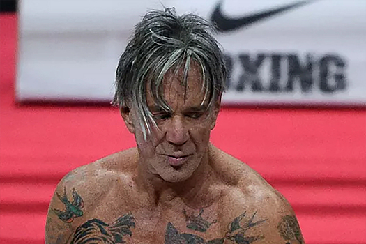 Микки Рурк изменился до неузнаваемости