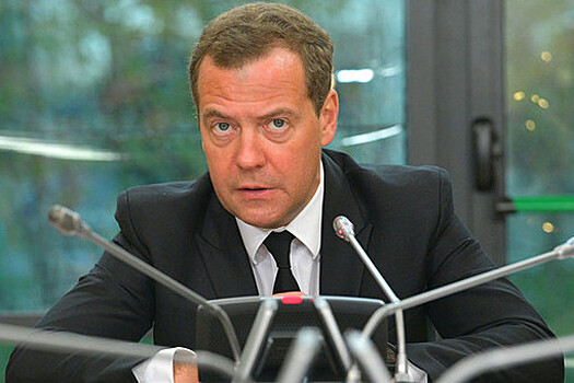 Медведев: нельзя игнорировать "цифровые" сделки