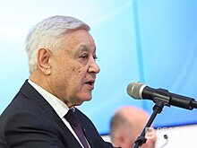 Мухаметшин: Татарстан успешно развивает нефтепереработку и машиностроение, несмотря на сложности