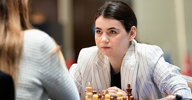 Горячкина сыграет с Чжу Цзиньэр на четвертом этапе Гран-при FIDE