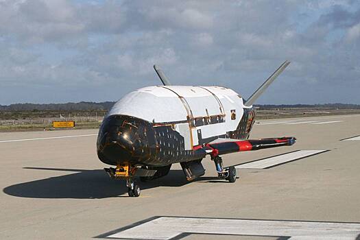 США запустят мини-шаттл X-37B на более высокую орбиту
