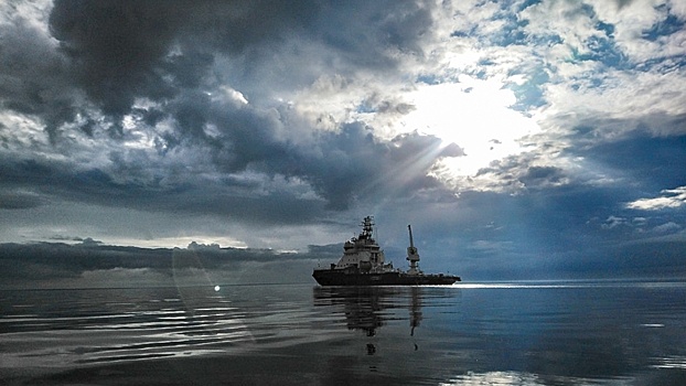 Как в России строятся новые ледоколы для нужд ВМФ
