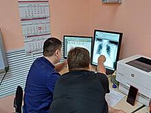 Оренбургские онкологи осмотрели жителей Акбулакского района