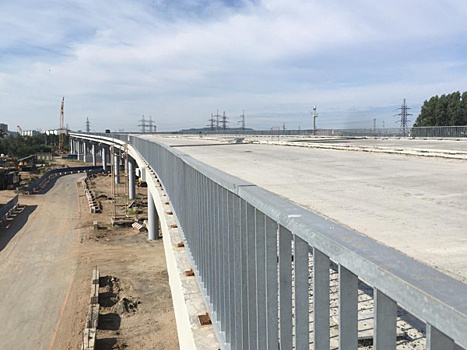 Дмитрий Азаров проконтролировал строительство развязки на трассе М5