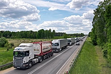 Польша объявила о закрытии с 1 июня границы для грузовиков из РФ и Беларуси