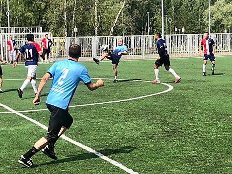 Окружные отборочные соревнования по футболу прошли в Десеновском