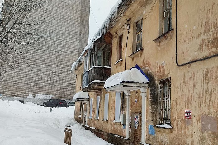 Инспекторы ГЖИ оценили зимнее содержание 1 200 домов в Кировской области