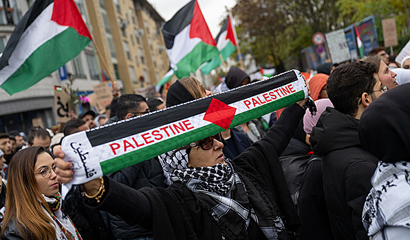 Всемирный банк указал на высокий риск финансового краха Палестины