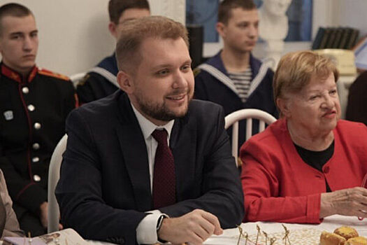 Глава движения «Победа 9/45» Чернышов встретился с ветеранами журналистики