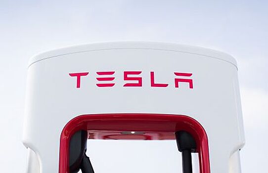 Tesla построит зарядные станции в Казахстане