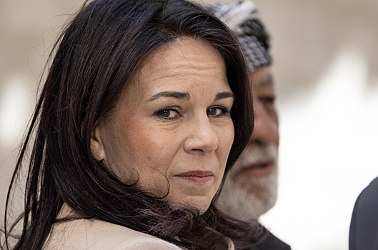 Бербок заявила, что европейцам жаль американцев