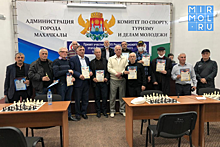 Республиканский шахматный турнир среди пенсионеров прошел в Махачкале