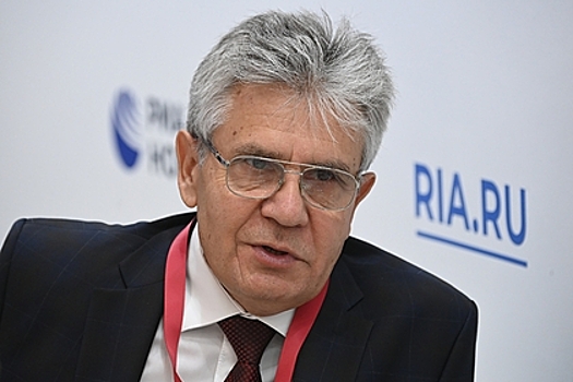 Президент РАН назвал причины отсутствия коллективного иммунитета в мире