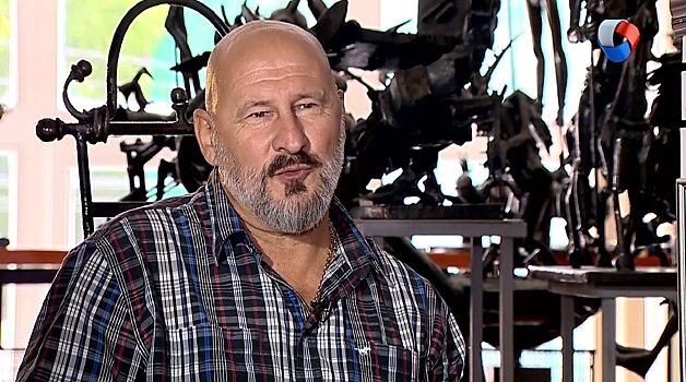 Омский скульптор: "Голое любительство - самая опасная вещь в искусстве"