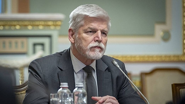 Президент Чехии обратился к НАТО из-за Гренландии