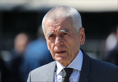 Онищенко обвинил Росалкогольрегулирование в неисполнении своих обязанностей