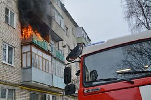 В Коврове очевидцы пожара спасли маленькую девочку