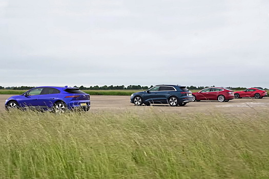 Видео: новая Toyota Supra сразилась в динамике с электрокарами