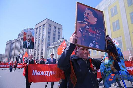 Политолог объяснил популярность Сталина в текущей избирателей кампании