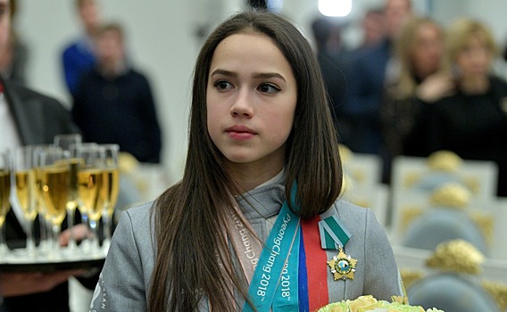Ирина Роднина рассказала, зачем следит за дуэлью Загитовой и Медведевой
