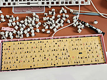 Как я заставил свою механическую клавиатуру замолчать (почти)