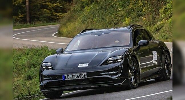 Компания Porsche анонсировала электрический универсал Taycan Cross Turismo