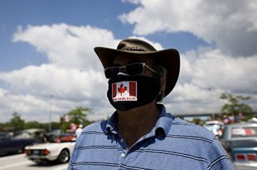 Канада продлила на месяц запрет на въезд в страну для иностранцев