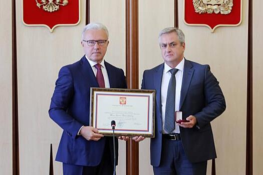 Красноярцев наградили за вклад в Универсиаду-2019