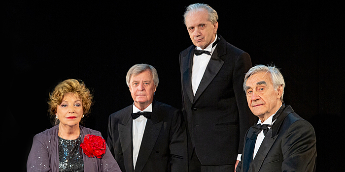 «Соло для часов с боем» в Театре имени Моссовета