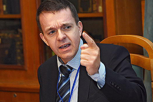 Минкульт объявит выговор директору РНБ Лихоманову