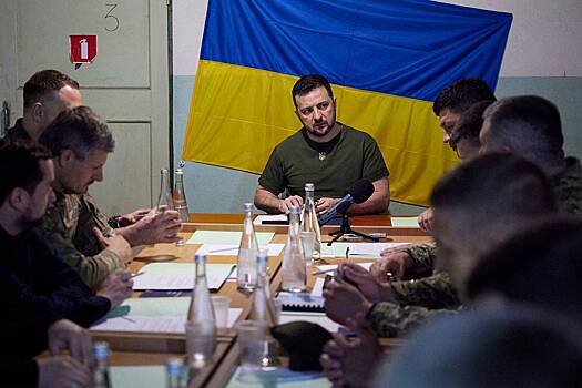 Политолог рассказал о вероятности отмены запрета на переговоры Украины с Россией