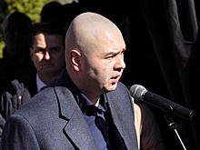 Суд официально признал Олега Эйдельштейна сыном Владимира Жириновского