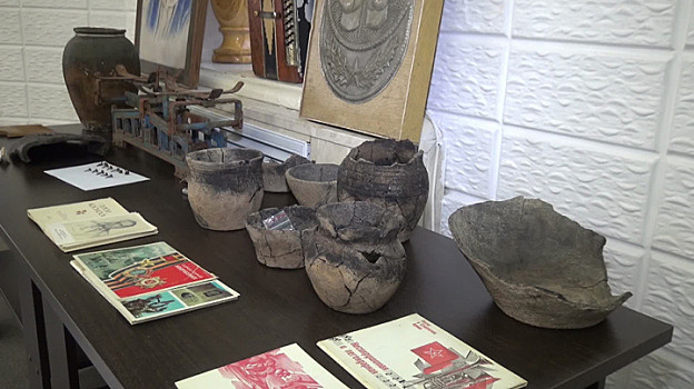 В Воронежской области горожане подарили музею старинные мистические экспонаты
