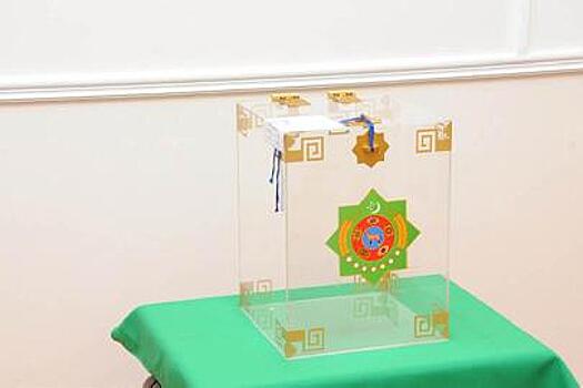 В Туркмении внеочередные выборы президента пройдут 12 марта