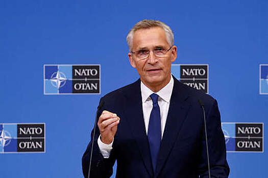 Генсек НАТО Столтенберг прибыл с визитом в Южную Корею