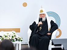 Патриарх Кирилл: Священники в соцсетях не должны становиться рабами аудитории