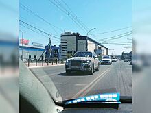 Aurus Komendant равняют на Mercedes и Land Cruiser