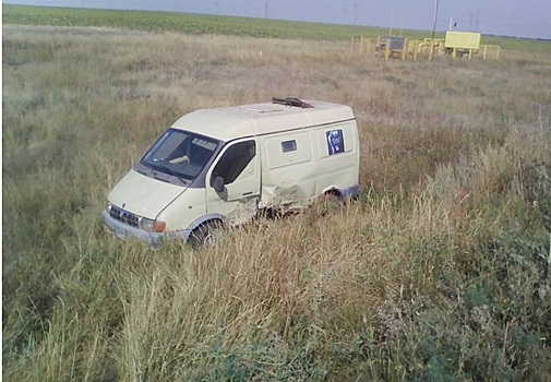Под Оренбургом в аварии с Нивой и ГАЗом пострадали двое