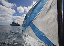 Командующий Северным флотом представил командному составу нового командующего Кольской флотилией разнородных сил