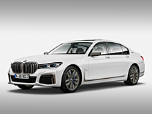 «Семерка» BMW показала личико