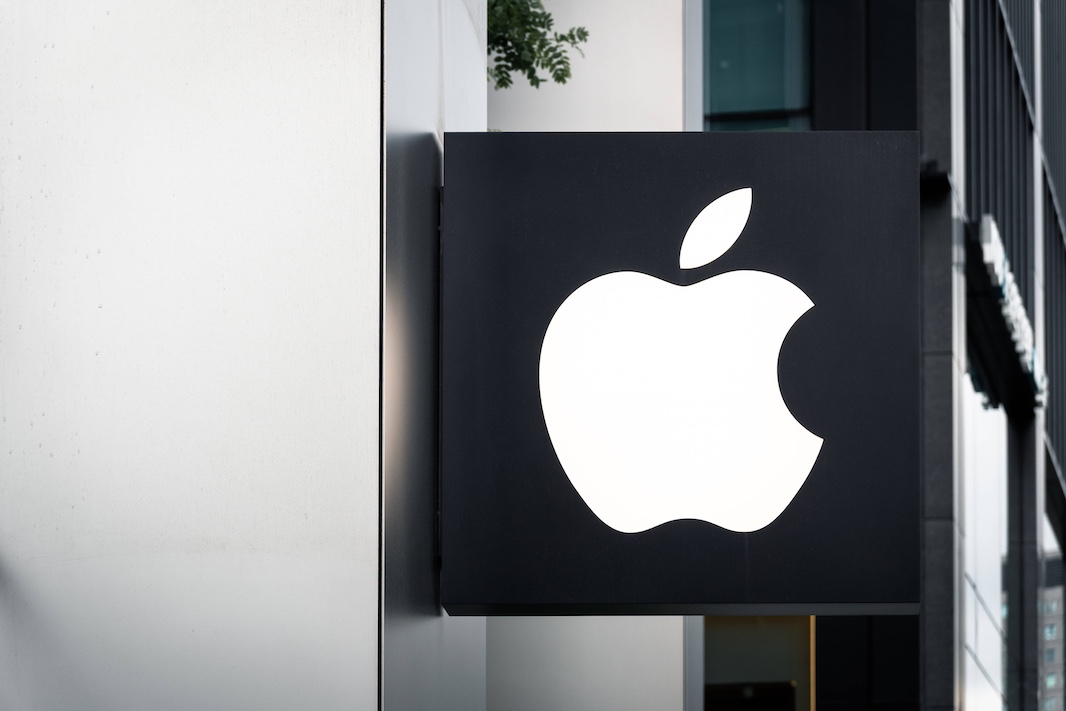 Apple готовит новое носимое устройство с функциями Visual Intelligence