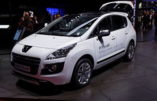 Peugeot 3008 готов обновиться и стать гибридом